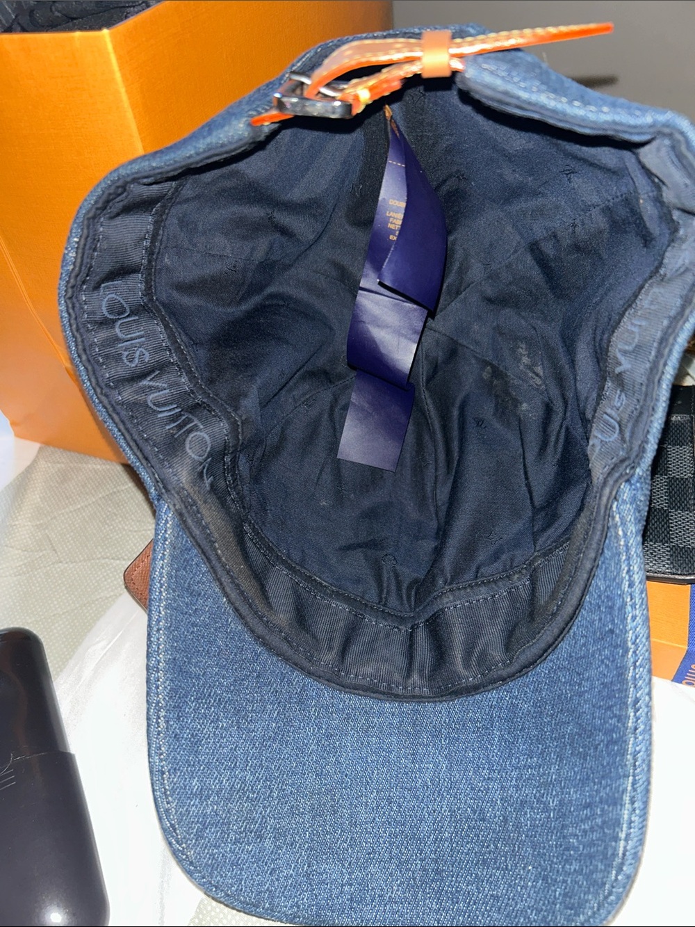 Hat - Picture 4 of 5